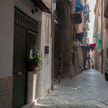 Vecchia Napoli apt 20-3